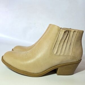 New Frye & Co Jude Ankle Beige Cream Boho Cowgirl Moto Biker Casual Boots Sz 7.5